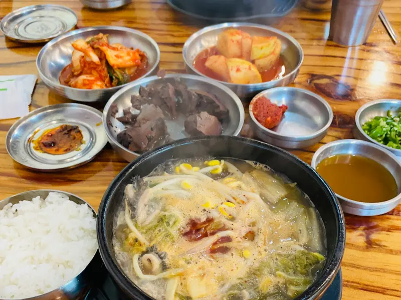 푸짐한 한 상 차림