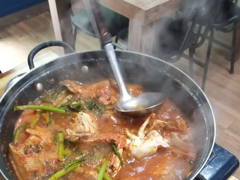 꽃게가 들어간 매운탕