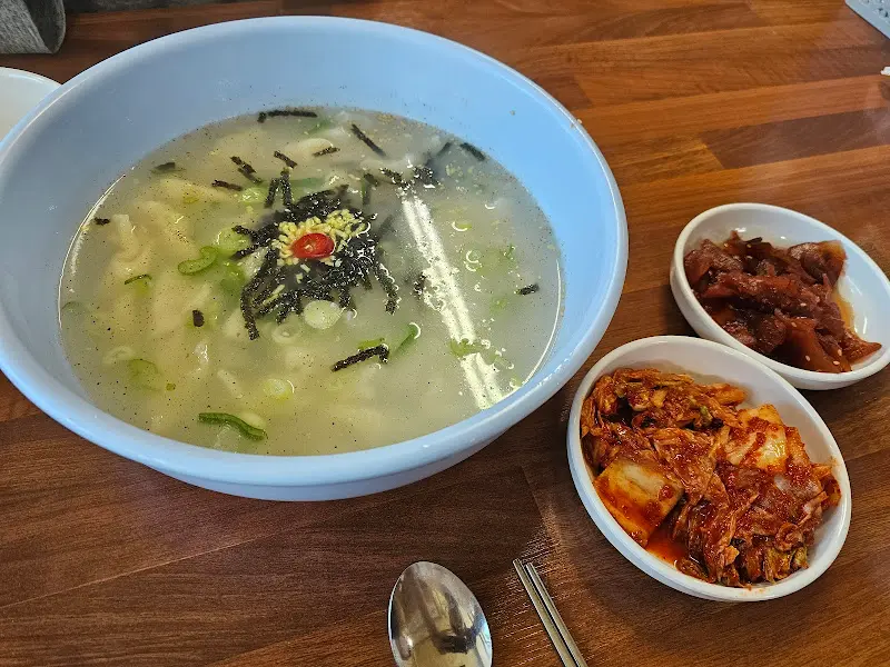 사골수제비와 밑반찬