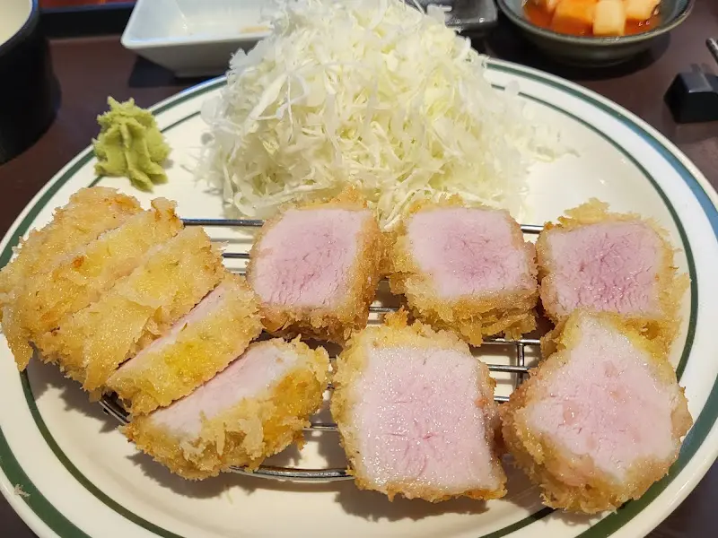 환상적인 비주얼의 오리지널 로스카츠