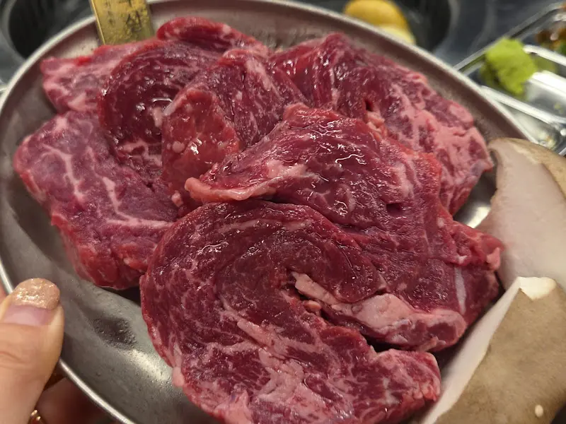 신선한 소고기 모듬
