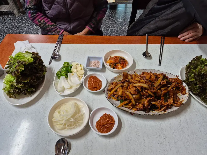 푸짐한 한 상 차림