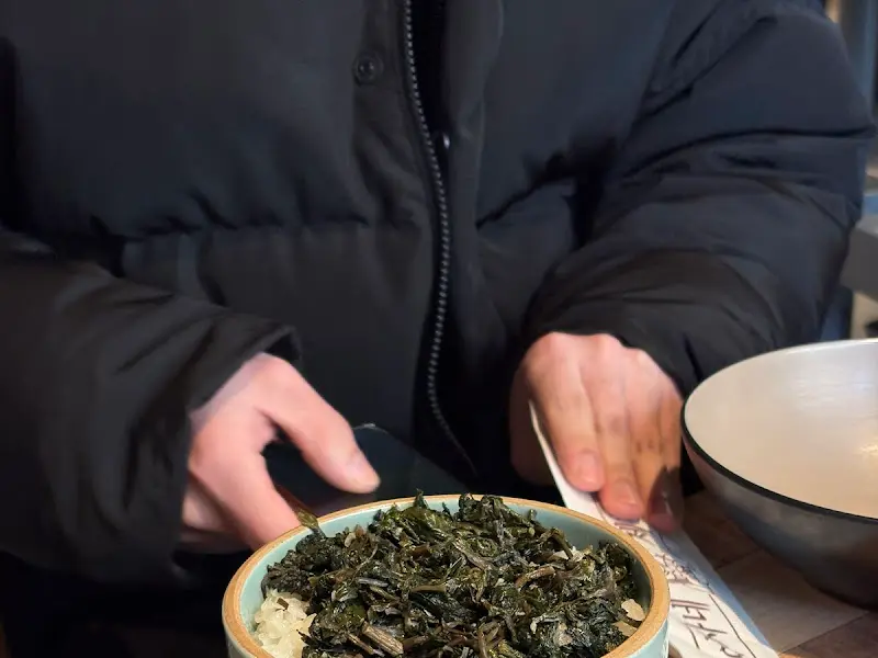 메인 메뉴와 밥