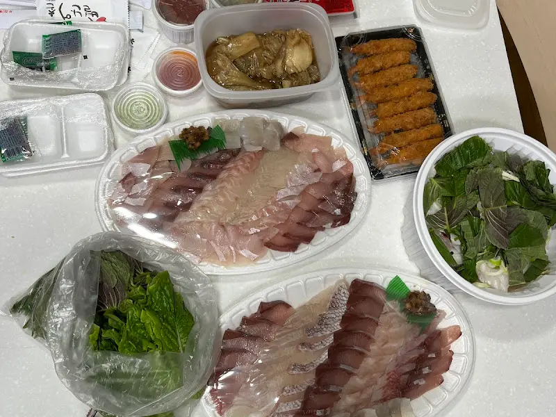 푸짐하게 포장된 회의 모습