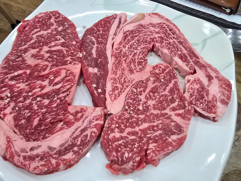 마블링이 아름다운 한우