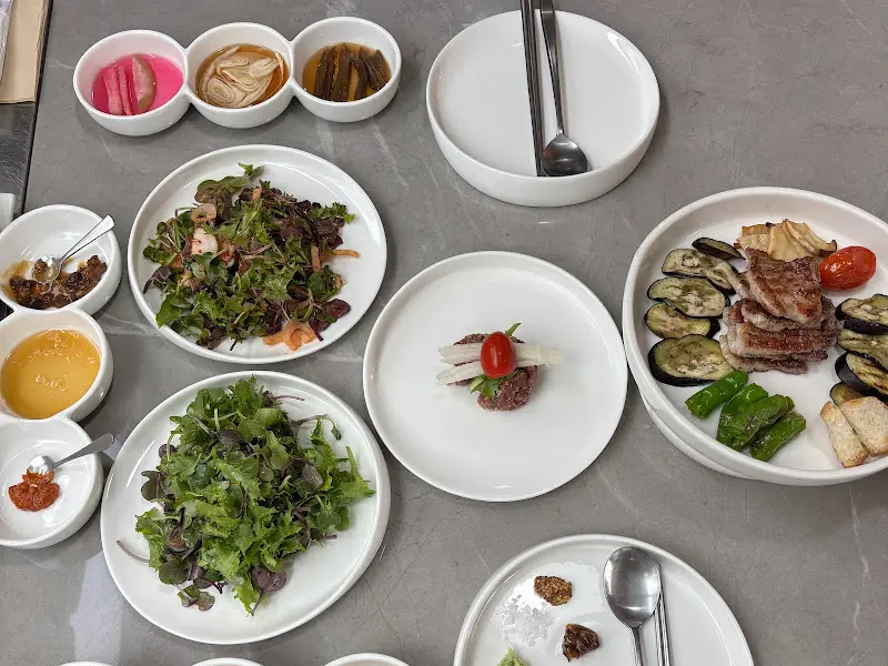 다채로운 밑반찬