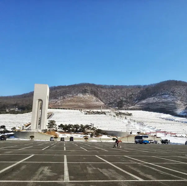 함천식육식당 근처 풍경