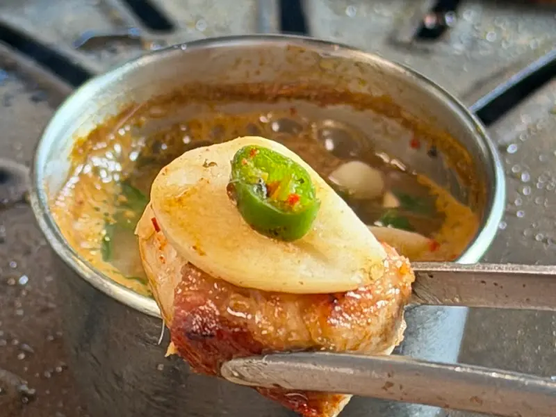 흑돼지와 멸치 액젓