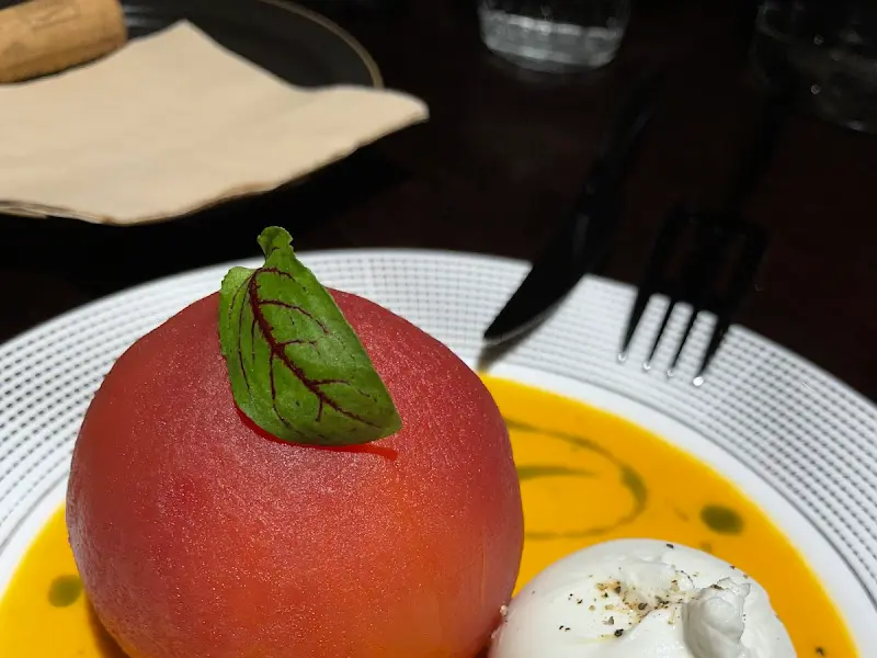 카프레제 샐러드