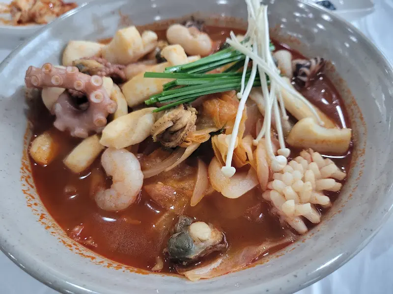 해산물이 가득한 짬뽕