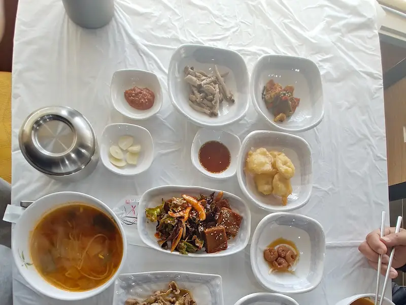 백반 시절의 푸짐한 한 상 차림