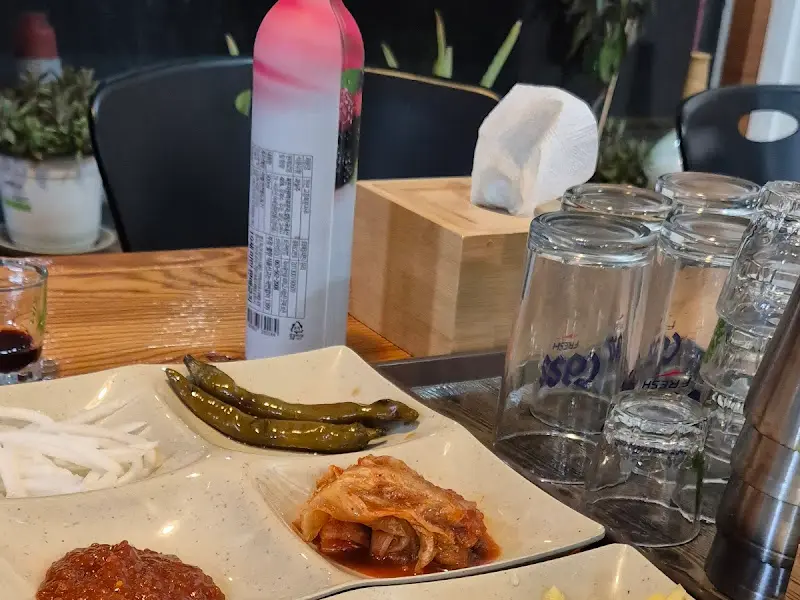 장어와 함께 즐기는 복분자주