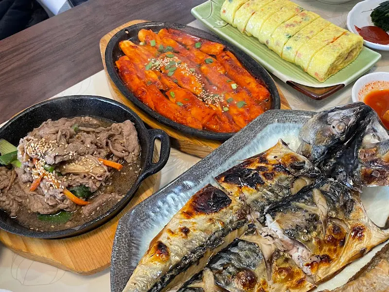 깔끔한 내부 인테리어