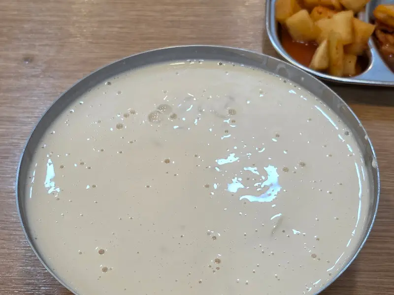 콩물 본연의 색감