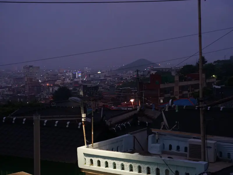 어스름한 저녁의 목포 시내