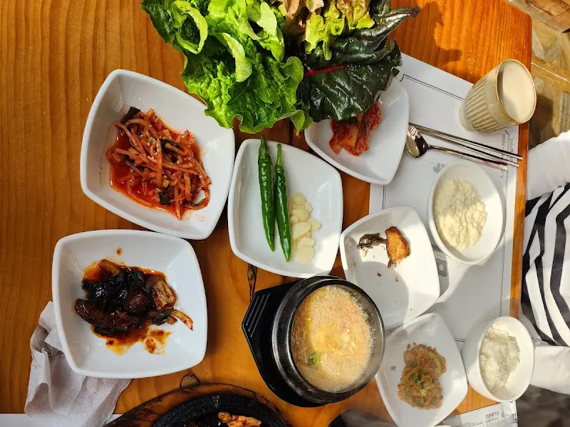 푸짐한 한상차림