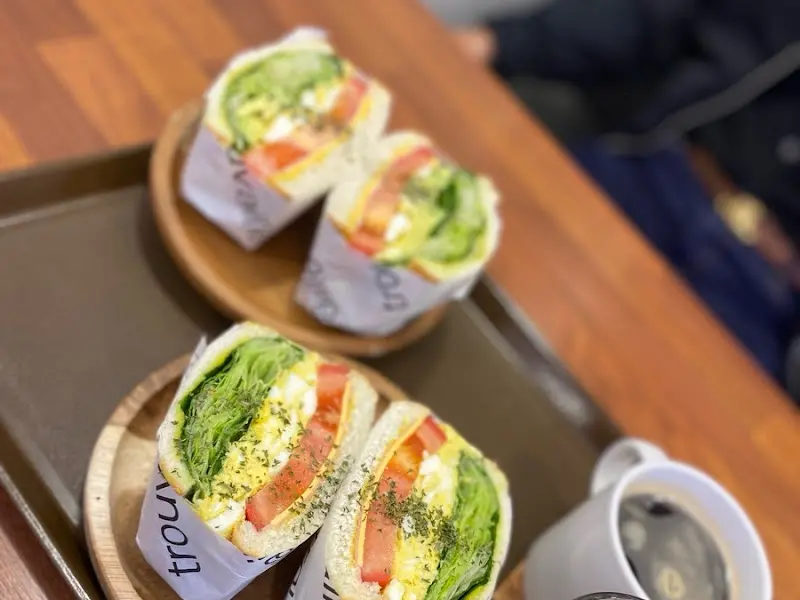 신선한 샌드위치