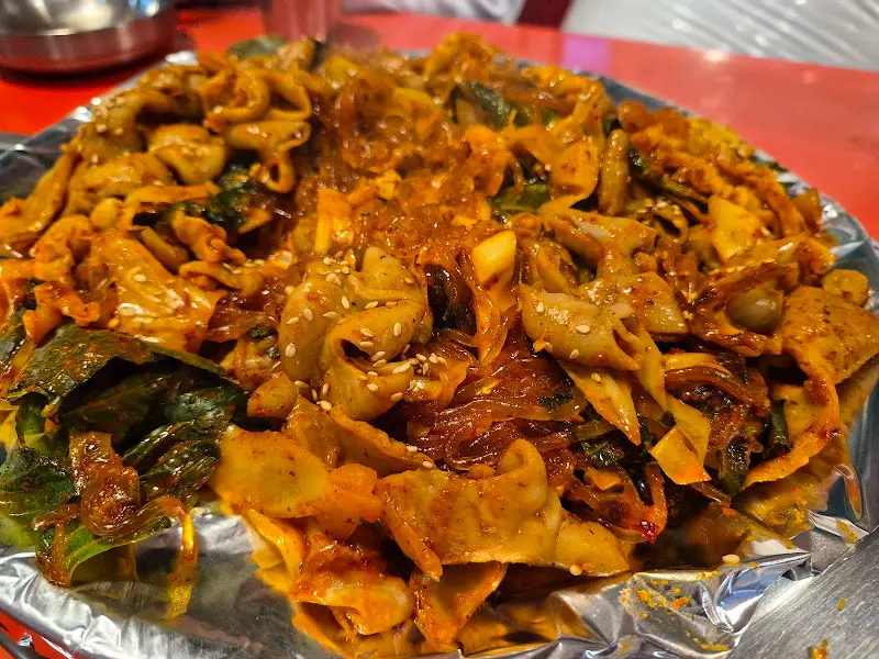 곱창과 тонкий 당면