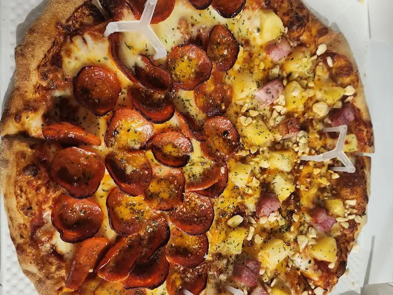 페퍼로니 버튼 피자