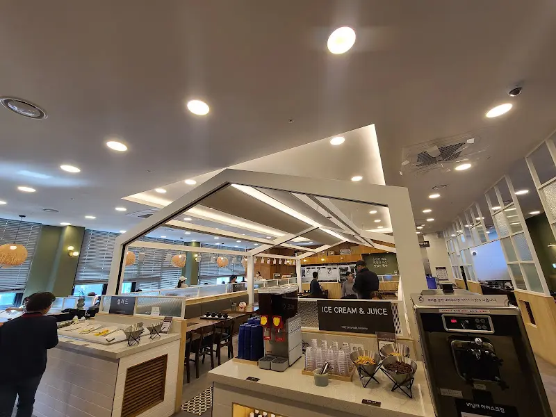 깔끔한 내부 인테리어