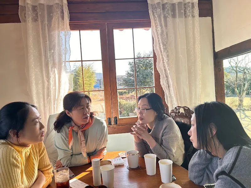 카페 내부의 모습