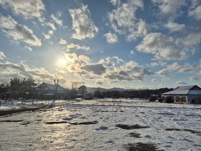 빛나는 월요일 주변 풍경