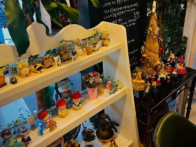 가게 내부 장식