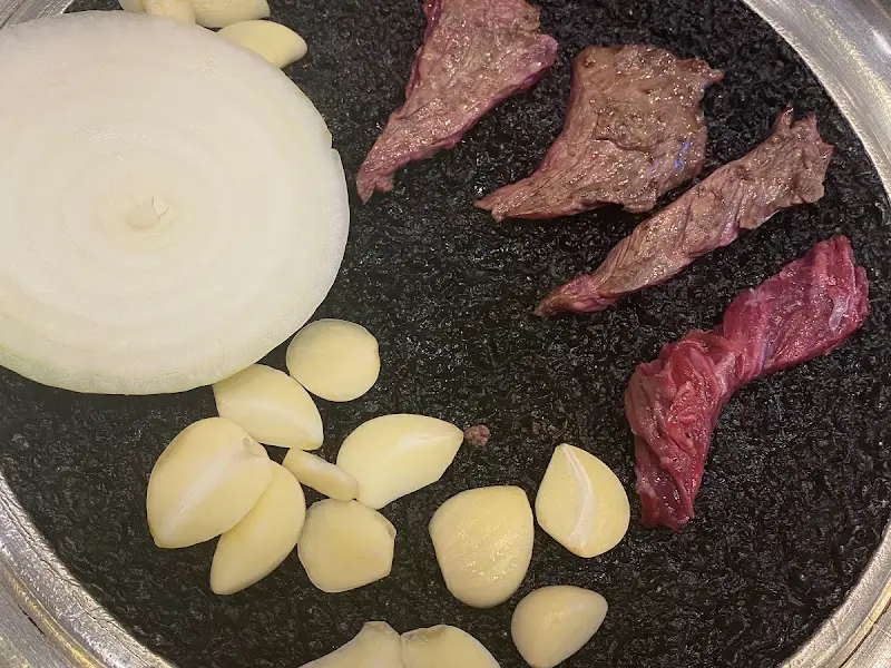 석쇠 위에서 익어가는 갈비