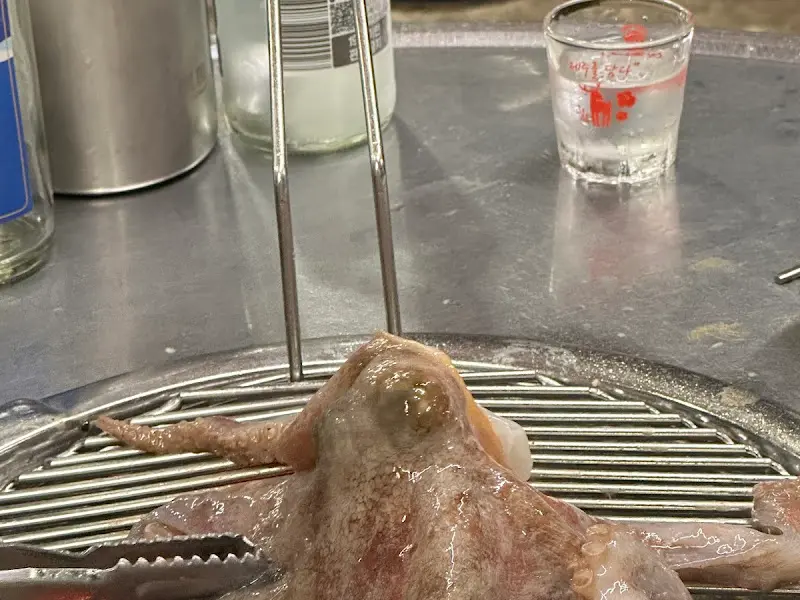 흑돼지와 함께 즐기는 한라산 소주