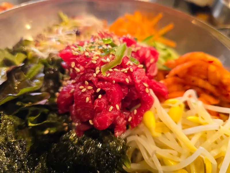 육회비빔밥 클로즈업