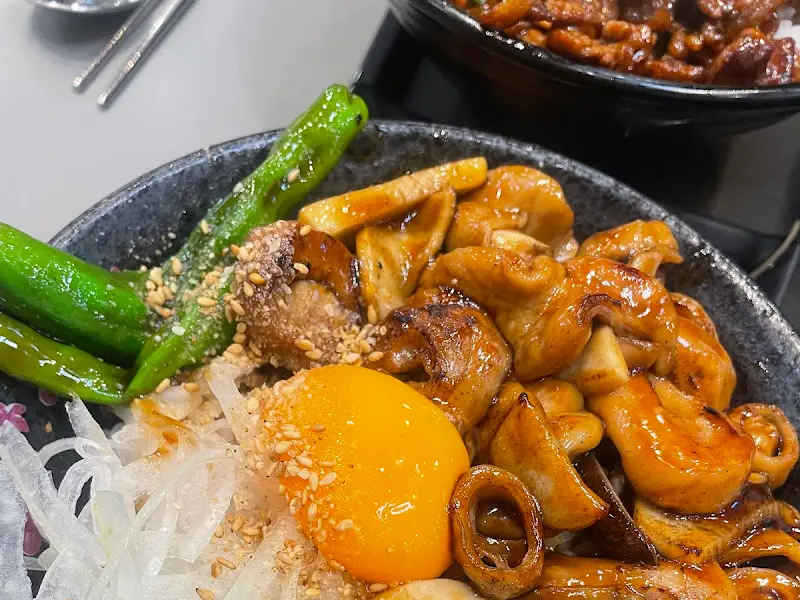 막창 덮밥의 비주얼