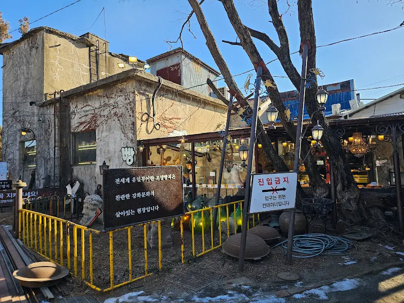 카페 외부 모습