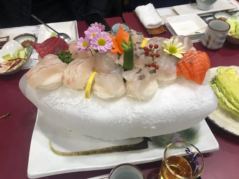 신선함이 느껴지는 모듬회