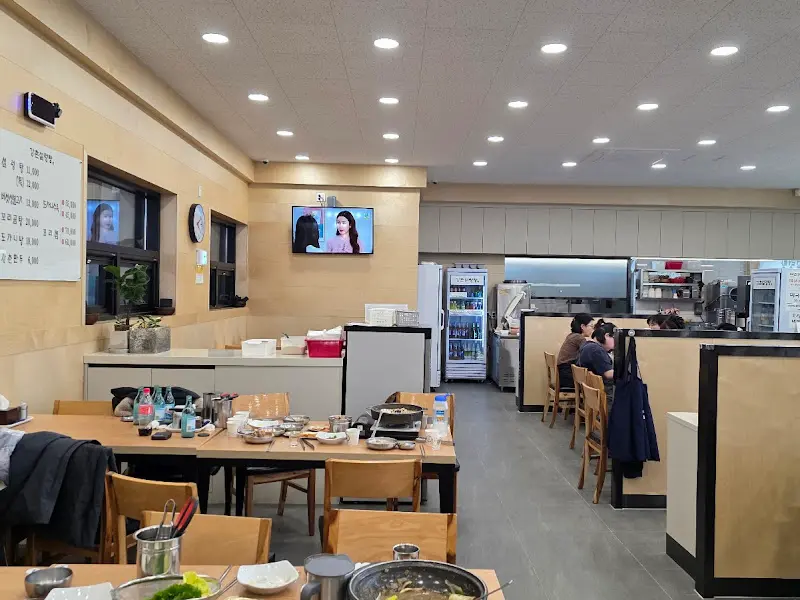 강촌설렁탕 내부 모습