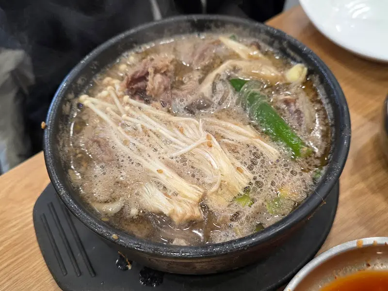강촌설렁탕 꼬리찜