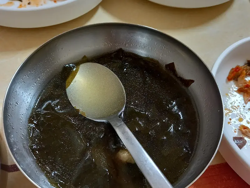 시원한 국물의 미역국