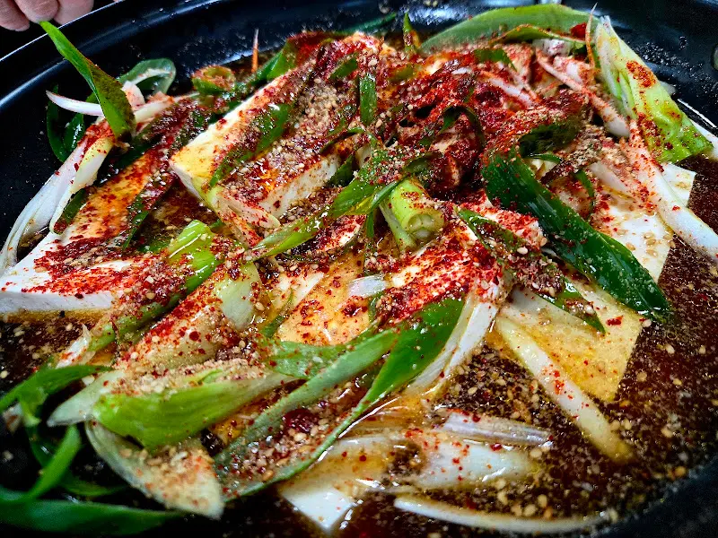 클로즈업한 짜박두부