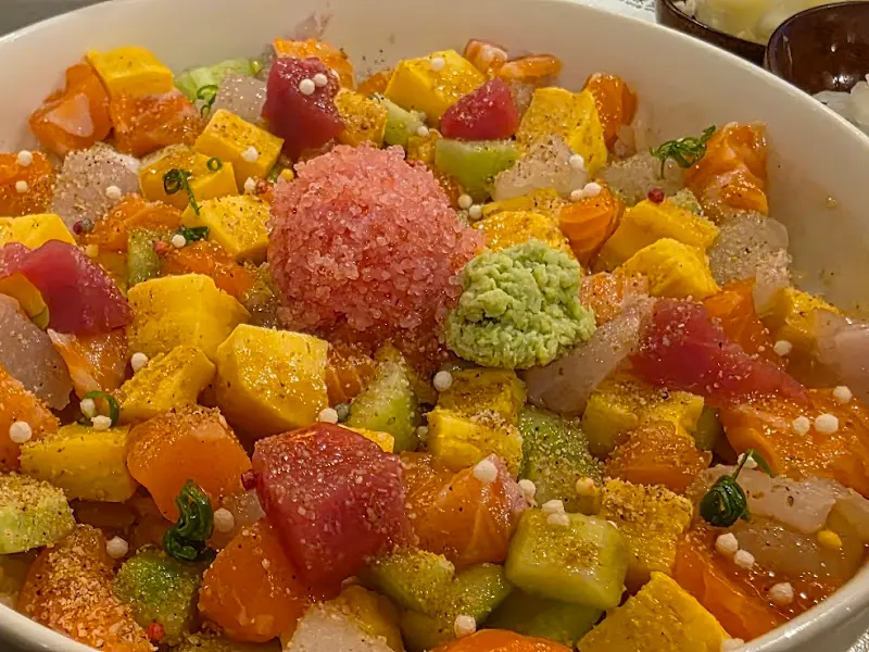 눈으로도 즐거운 지라시 덮밥