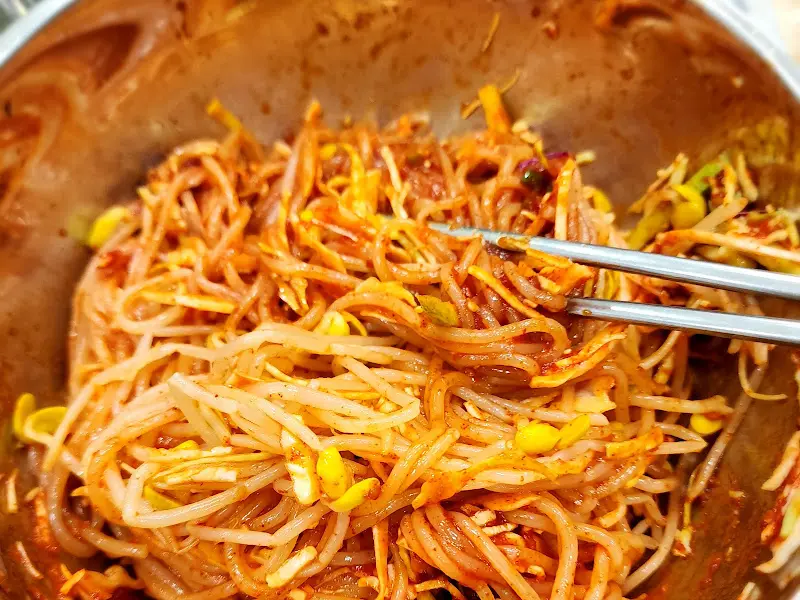 지동 만두 쫄면