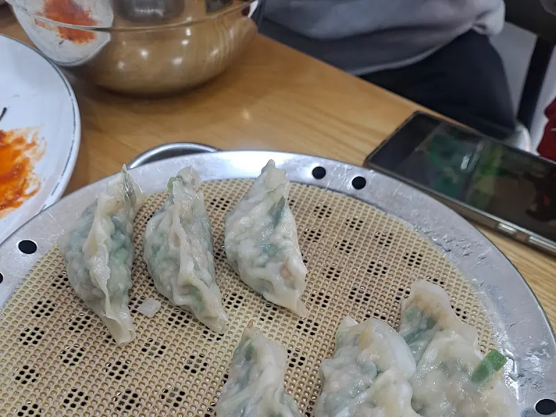 지동 만두 만두 속