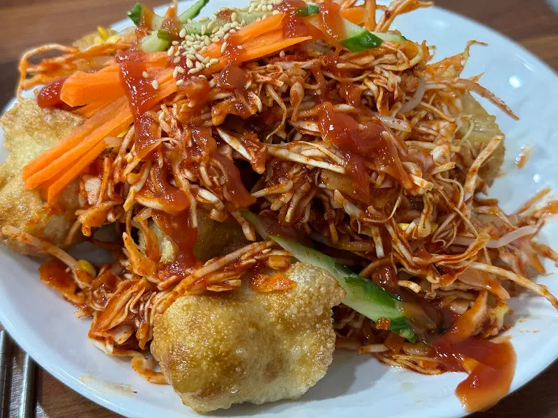 비빔만두 근접샷