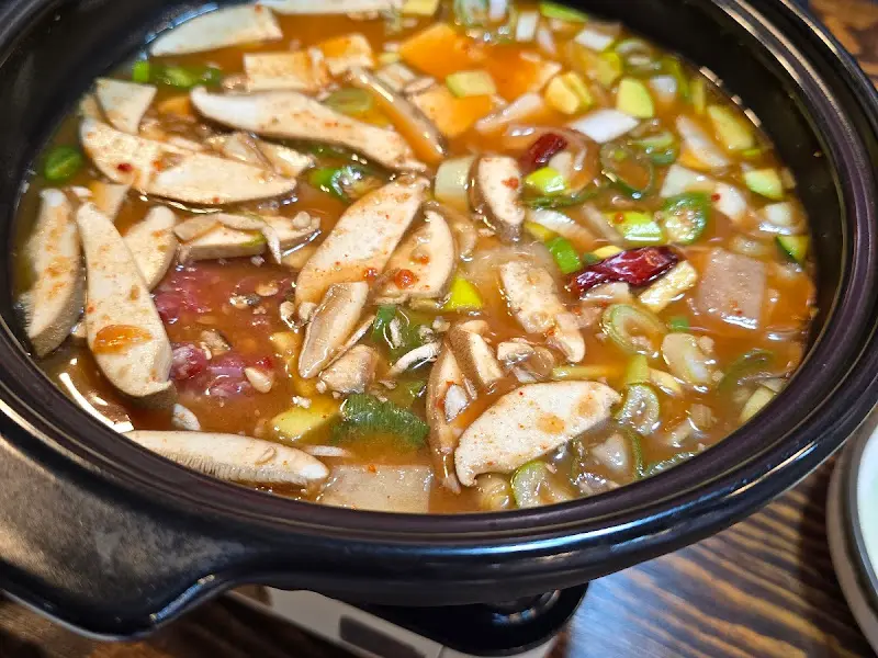 깊고 진한 맛의 된장찌개