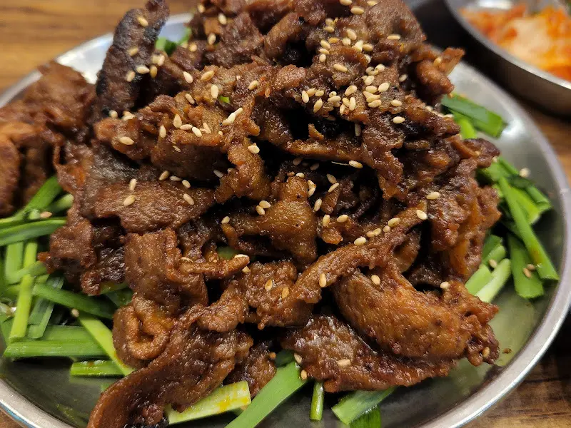 마포식당의 돼지불백