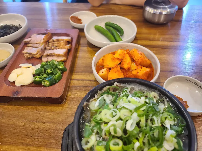 푸짐한 한 상 차림