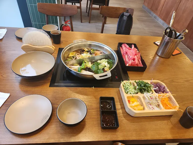 테이블 세팅 모습