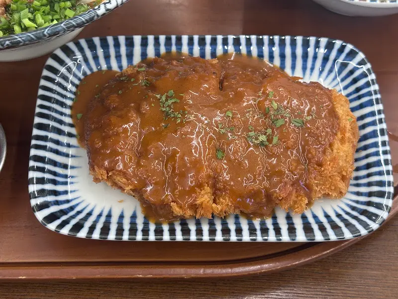 데미히레카츠 단독 사진