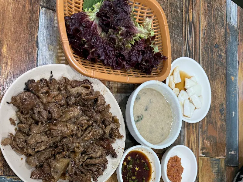 닭불고기와 쌈채소