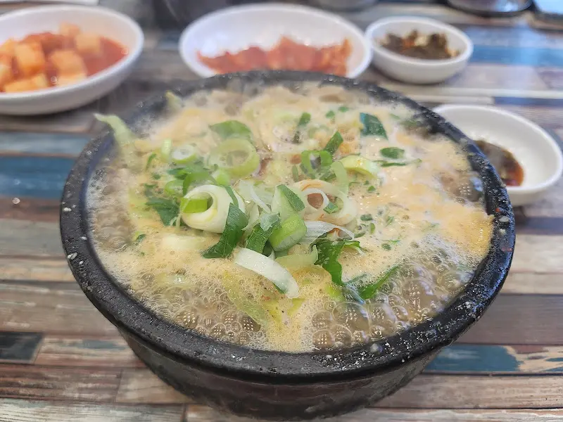 해내탕의 푸짐한 비주얼