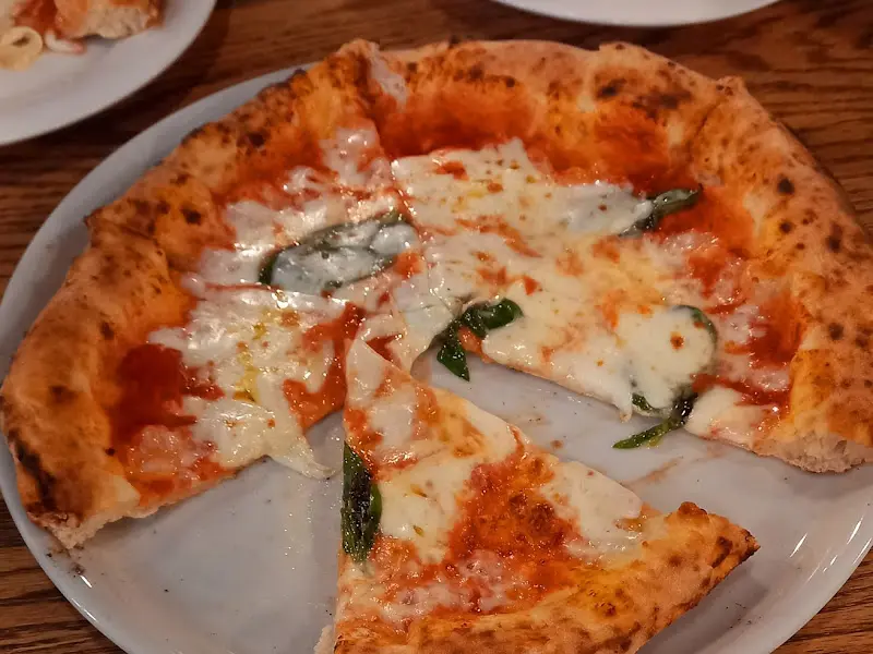 마르게리타 피자