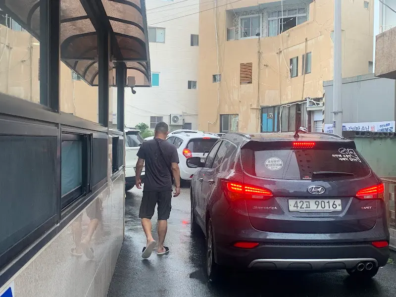 소향 갈비탕 주차장